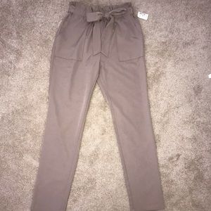 High waist trousers